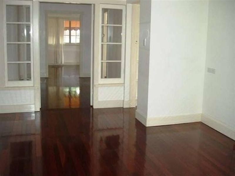 7 Stodart Street, Coorparoo QLD 4151