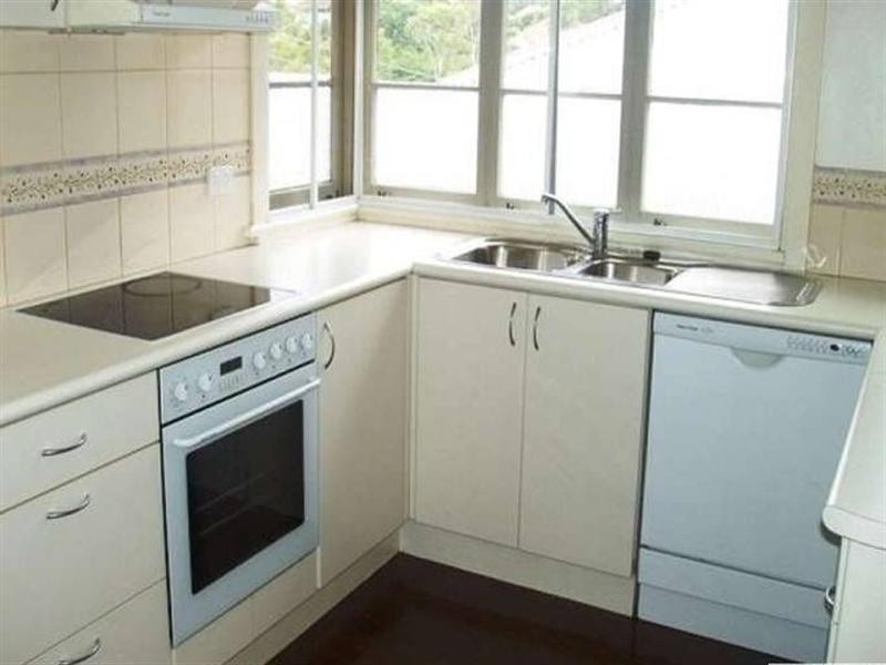 7 Stodart Street, Coorparoo QLD 4151