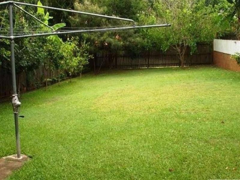 7 Stodart Street, Coorparoo QLD 4151