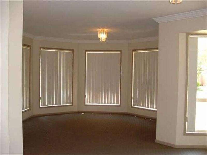 5 Razorback Close, Carindale QLD 4152