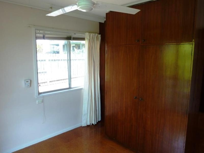 5 Stoneleigh Street, Coorparoo QLD 4151