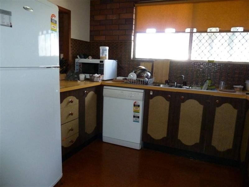 2/3 Curd Street, Greenslopes QLD 4120