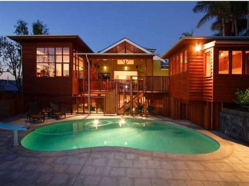 11 Illidge Street, Coorparoo QLD 4151