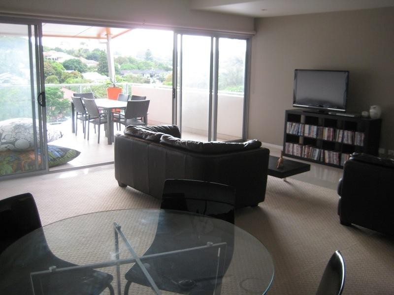 16/86 Pembroke Road, Coorparoo QLD 4151