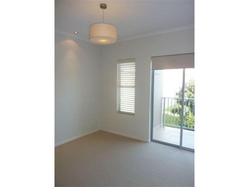 16/86 Pembroke Road, Coorparoo QLD 4151