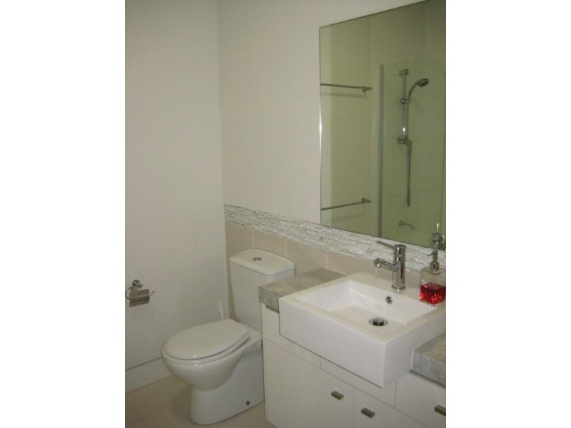 16/86 Pembroke Road, Coorparoo QLD 4151