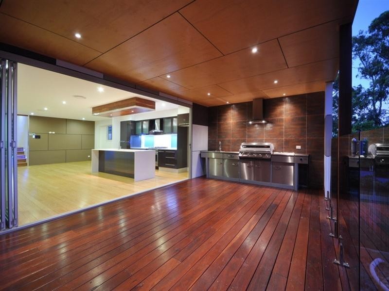 75 Lade Street, Coorparoo QLD 4151