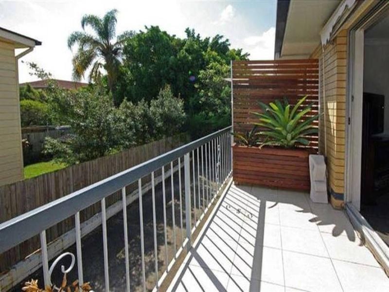 4/32 Beatrice Street, Greenslopes QLD 4120