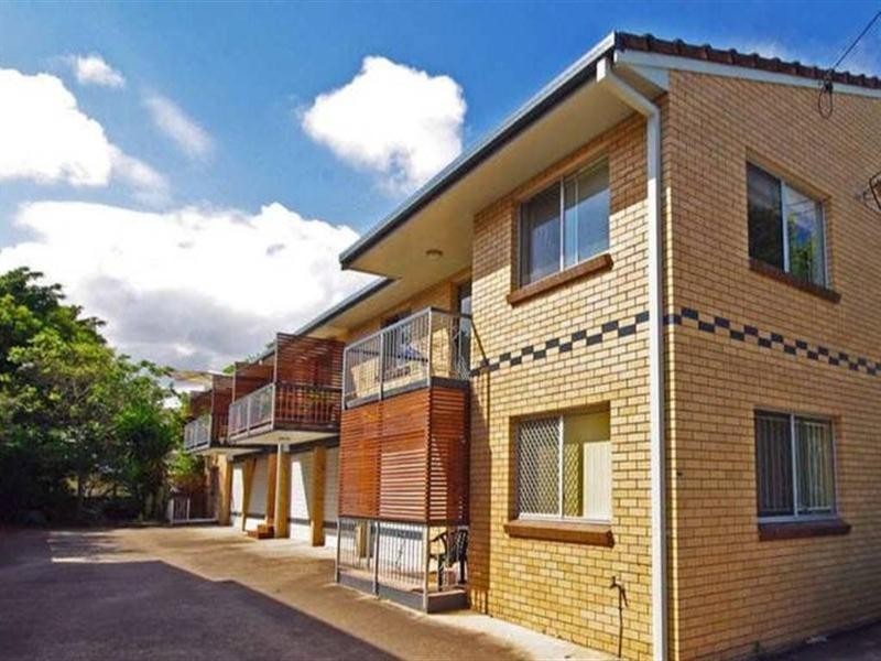 4/32 Beatrice Street, Greenslopes QLD 4120