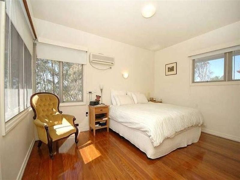 75 Arrol Street, Camp Hill QLD 4152