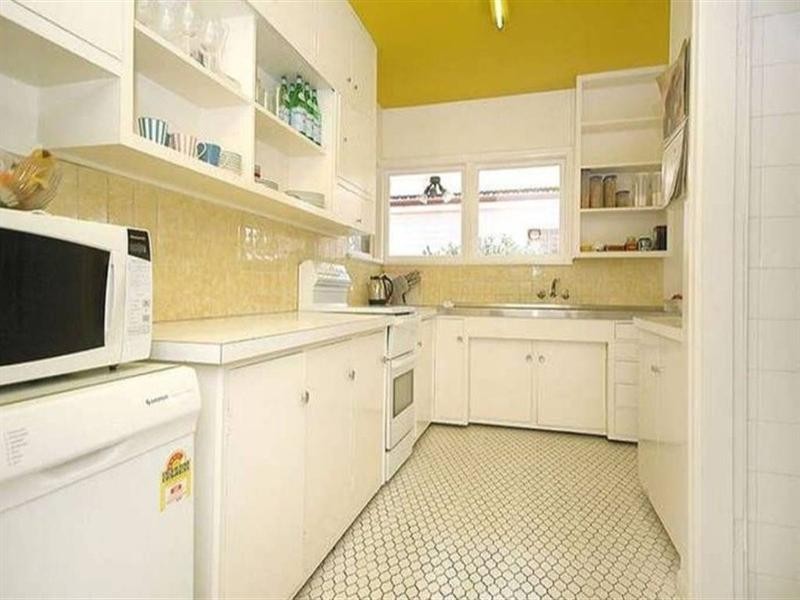 75 Arrol Street, Camp Hill QLD 4152