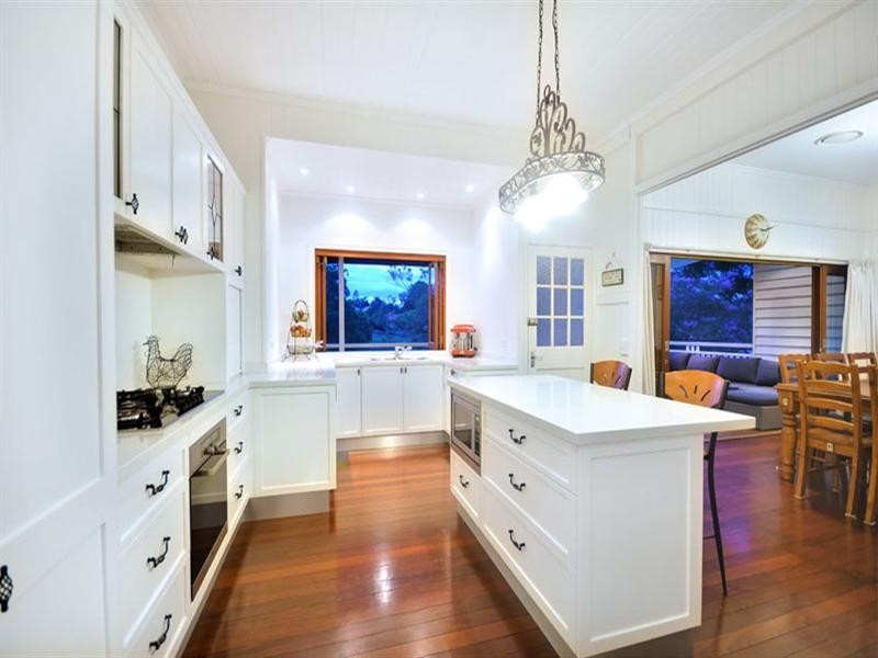 17 Shaftesbury Street, Tarragindi QLD 4121