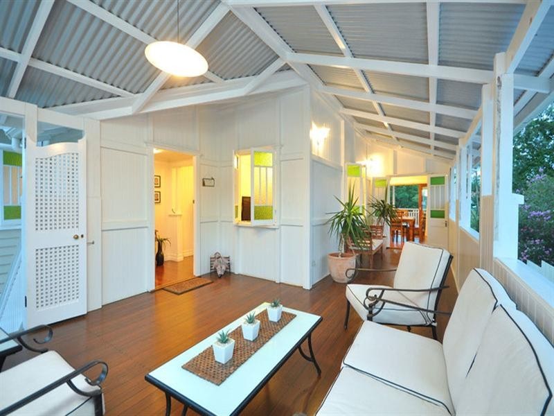 17 Shaftesbury Street, Tarragindi QLD 4121