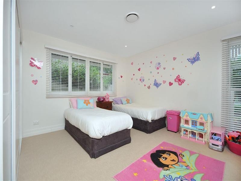 17 Shaftesbury Street, Tarragindi QLD 4121