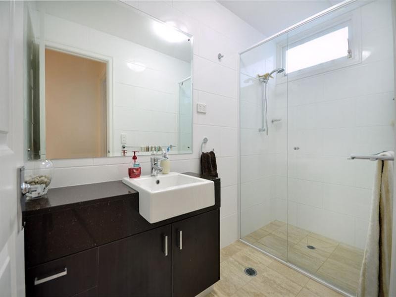 17 Shaftesbury Street, Tarragindi QLD 4121