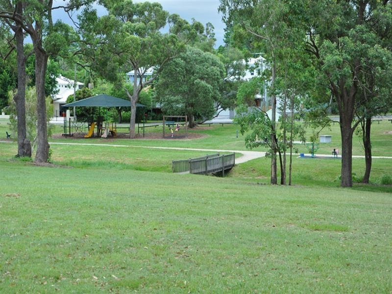 17 Shaftesbury Street, Tarragindi QLD 4121