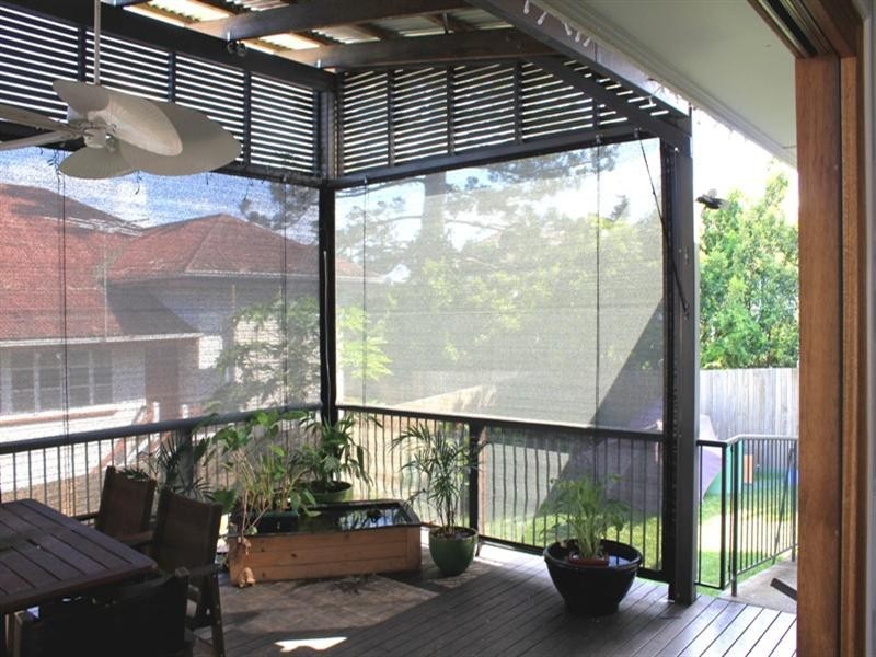 5 Woodhill Avenue, Coorparoo QLD 4151