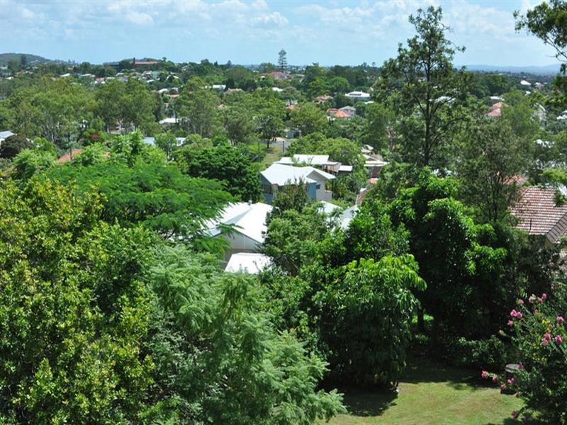 85 Buena Vista Avenue, Coorparoo QLD 4151