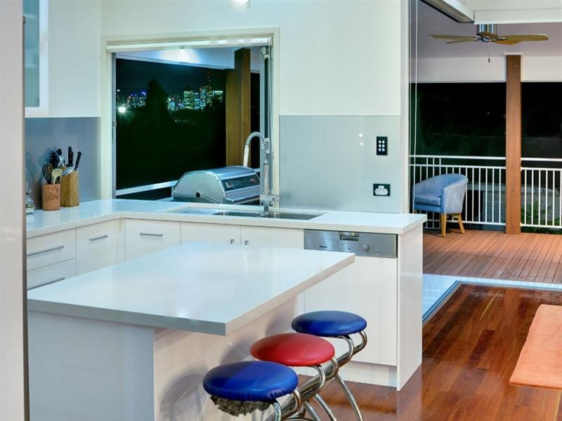 28 Marian Street, Coorparoo QLD 4151