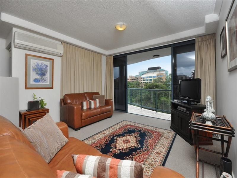 610/21 Patrick Lane, Toowong QLD 4066