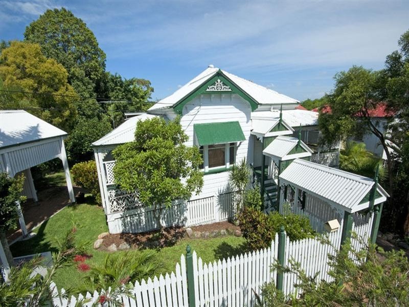 4 Didsbury Street, East Brisbane QLD 4169