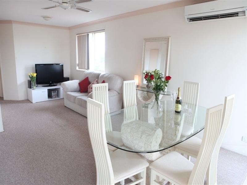 4/327 Cornwall Street, Greenslopes QLD 4120