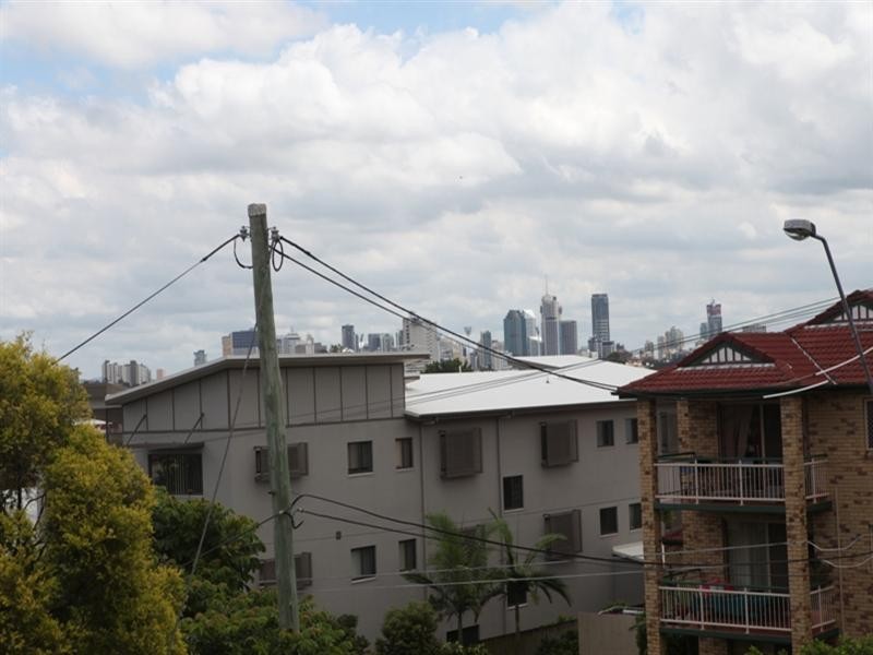 4/327 Cornwall Street, Greenslopes QLD 4120