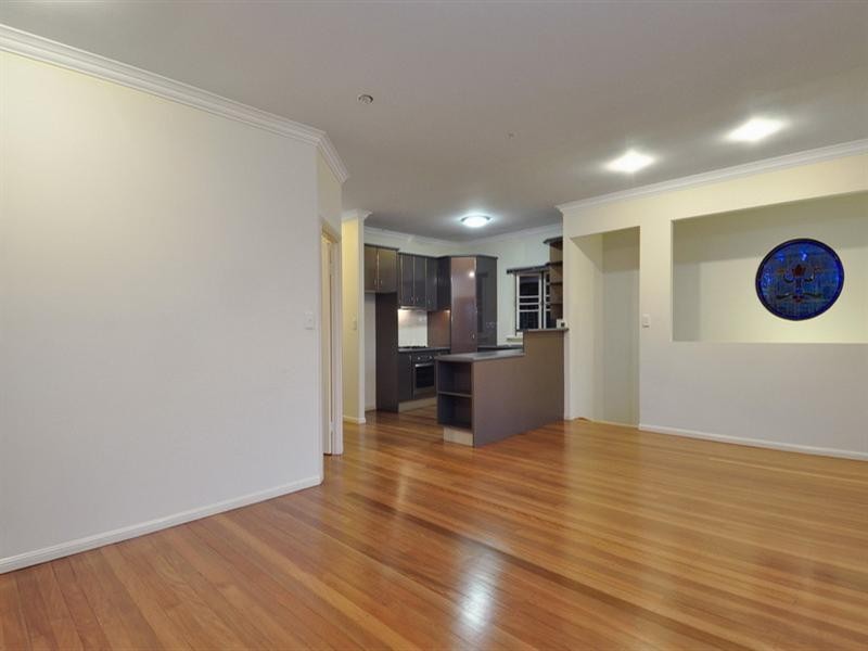 42 Boundary Road, Camp Hill QLD 4152