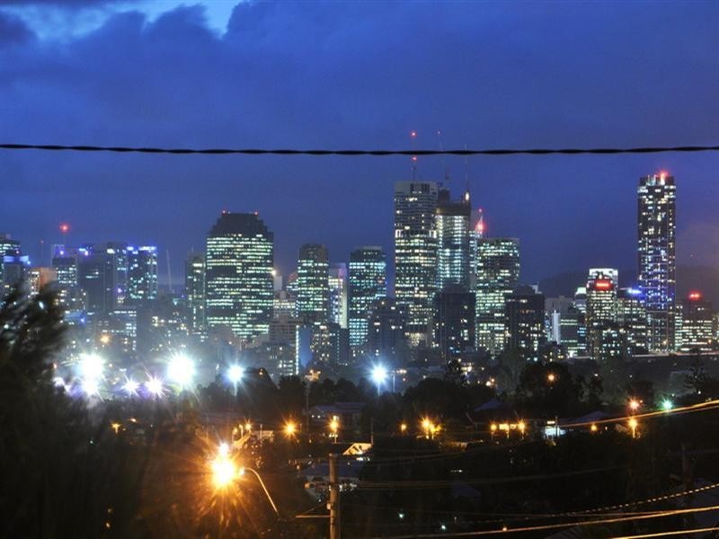 65 Macrossan Avenue, Norman Park QLD 4170