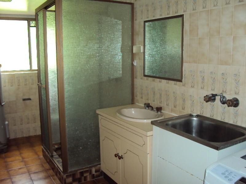 11/3 Curd Street, Greenslopes QLD 4120