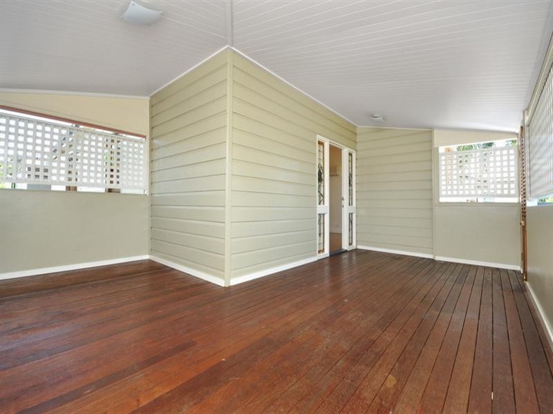 28 Taylor Street, Woolloongabba QLD 4102