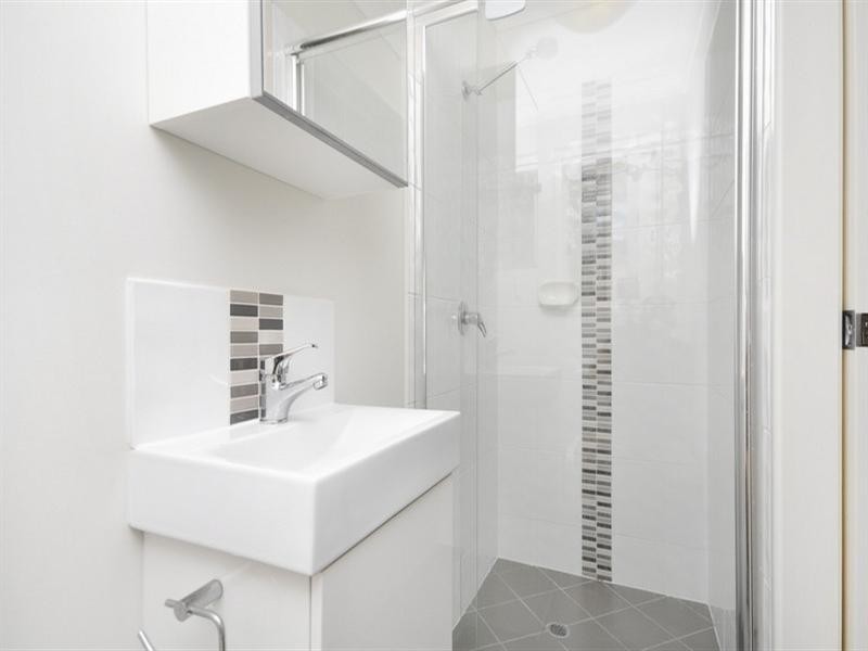 3/31 McLay Street, Coorparoo QLD 4151