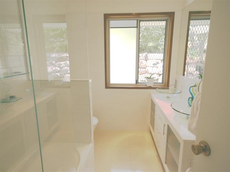 38 Balmerino Drive, Carina QLD 4152