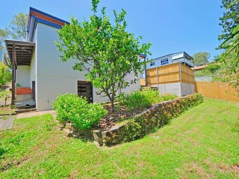 49 Waverley Road, Camp Hill QLD 4152
