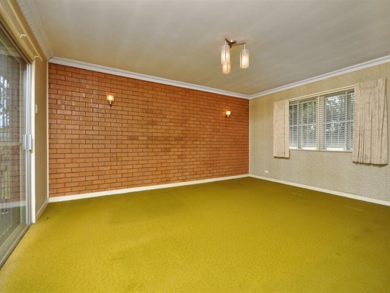 10 Sector Street, Coorparoo QLD 4151