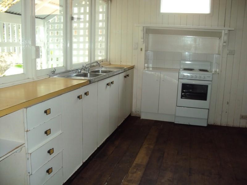 81 Chatsworth Road, Greenslopes QLD 4120