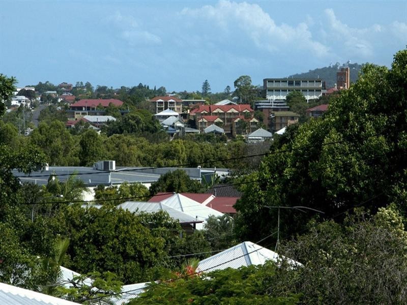 4 Didsbury Street, East Brisbane QLD 4169