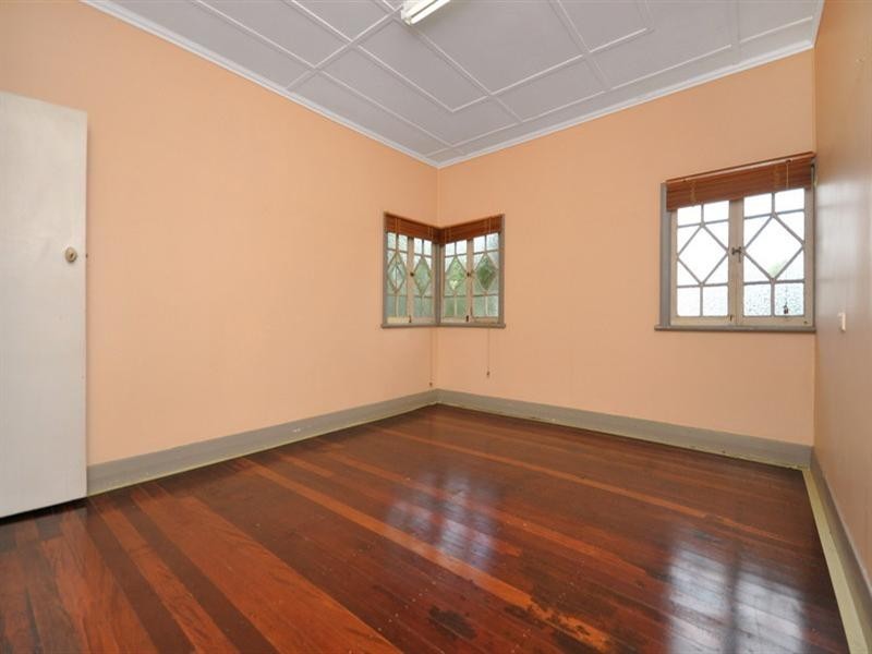 50 Akala Street, Camp Hill QLD 4152