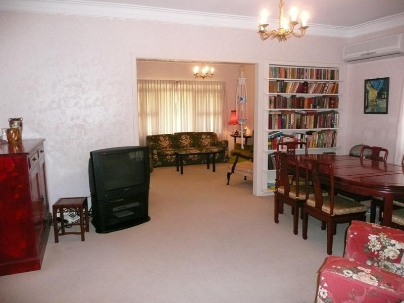 92 Solar Street, Coorparoo QLD 4151