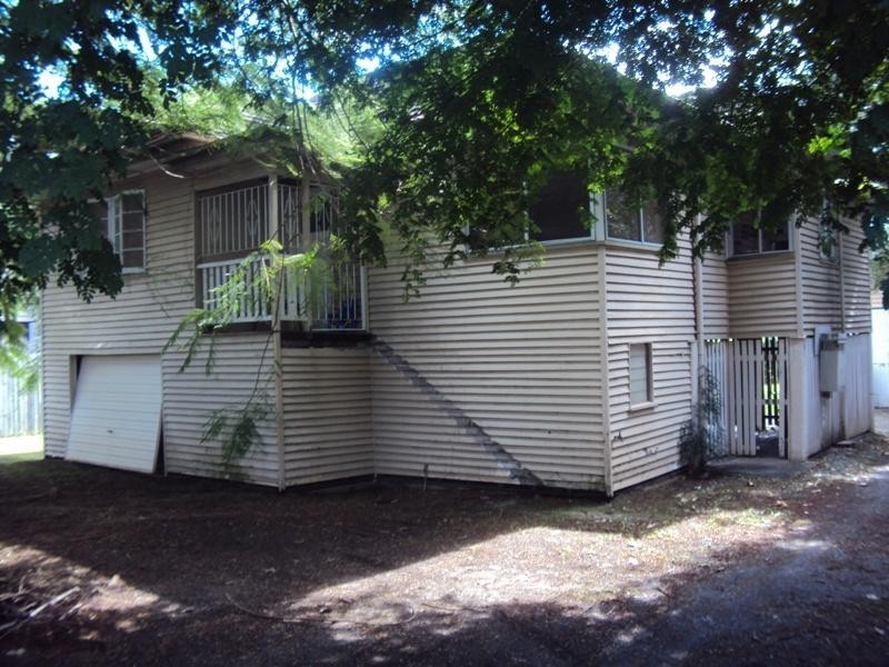 51 Gladstone Street, Coorparoo QLD 4151