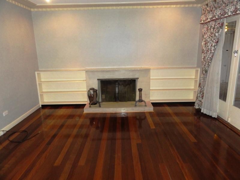 11 Berkeley Street, Holland Park QLD 4121