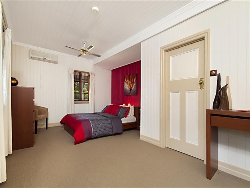 212 Henson Road, Salisbury QLD 4107