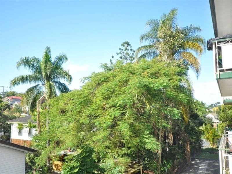 1/35 York Street, Coorparoo QLD 4151