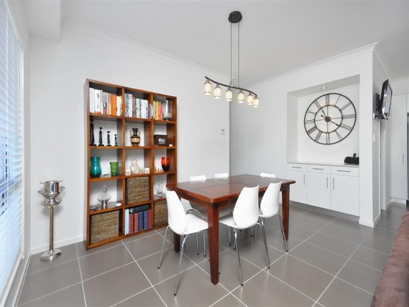 92 Effingham Street, Tarragindi QLD 4121