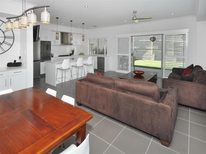 92 Effingham Street, Tarragindi QLD 4121