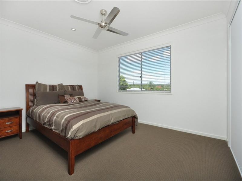 92 Effingham Street, Tarragindi QLD 4121