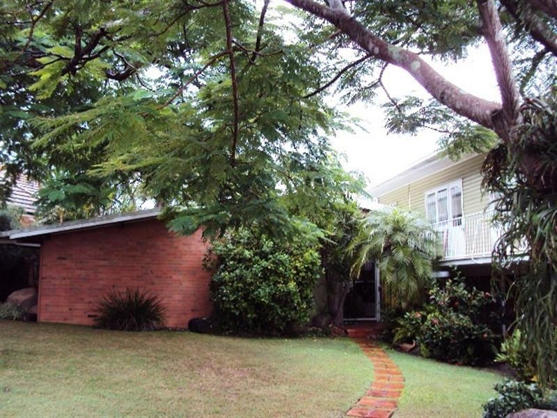 36 Otway Street, Holland Park QLD 4121