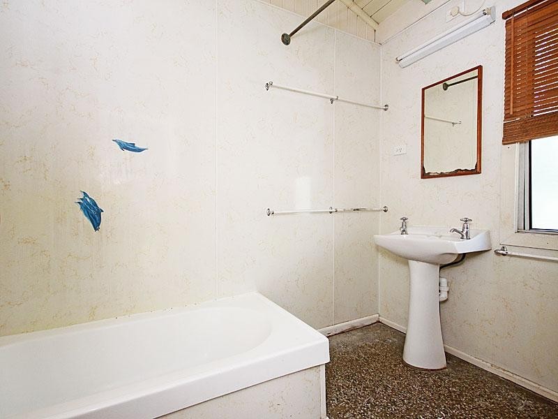 81 Chatsworth Road, Greenslopes QLD 4120