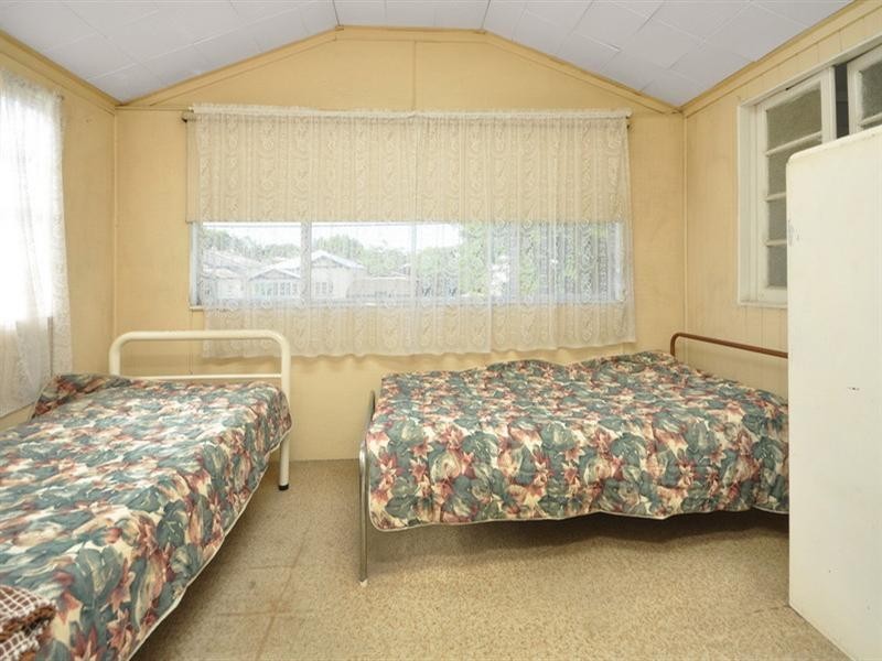 30 Burke Street, Coorparoo QLD 4151