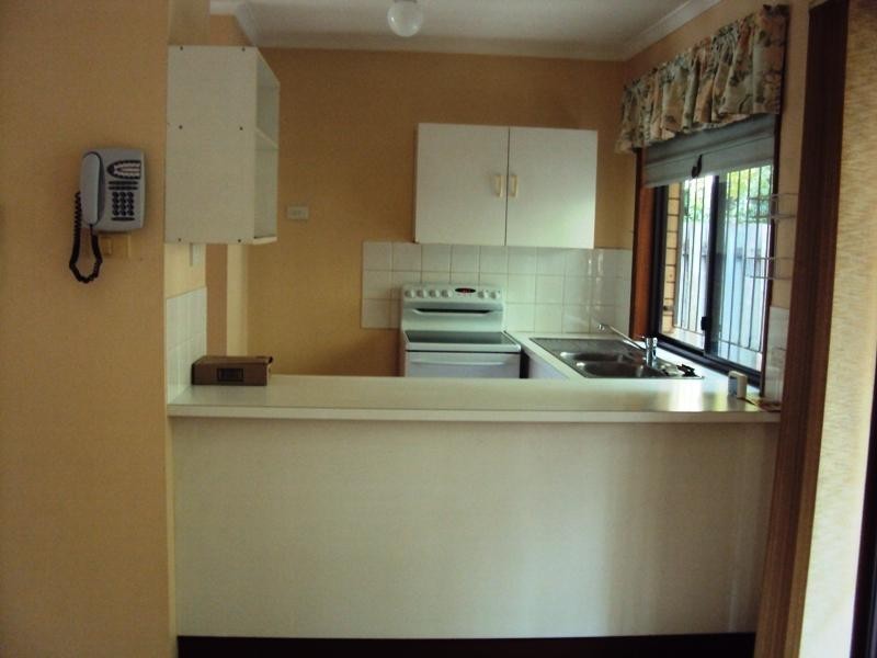 2/159 Watson Street, Camp Hill QLD 4152